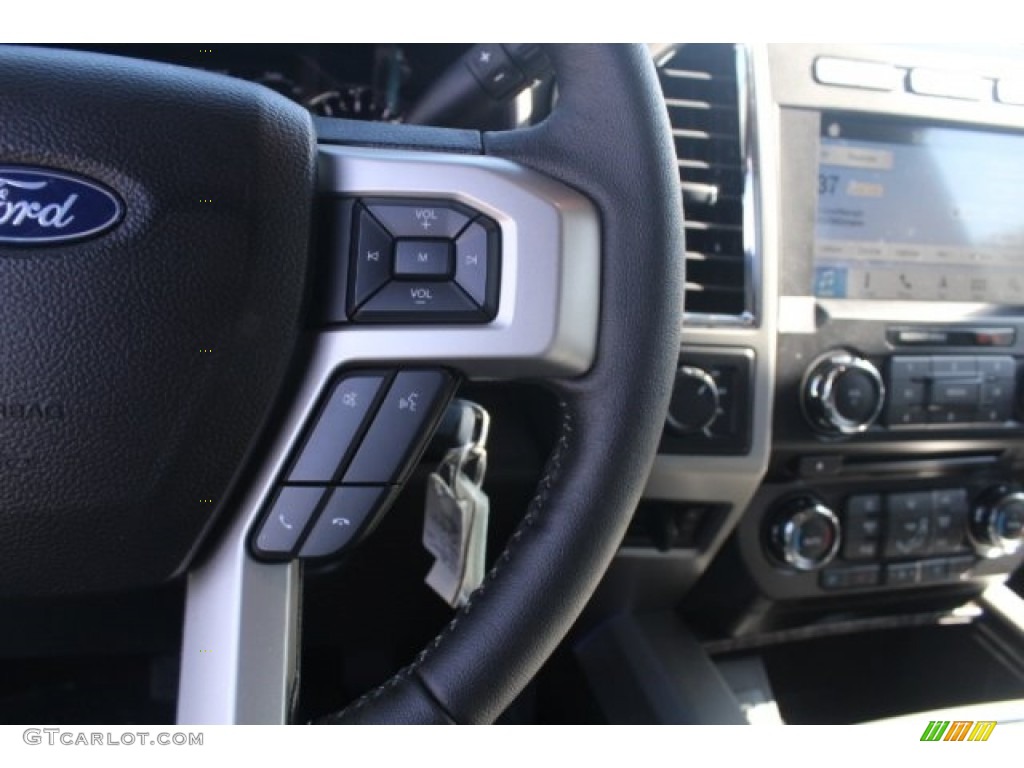 2018 F350 Super Duty Lariat Crew Cab 4x4 - White Gold / Black photo #18