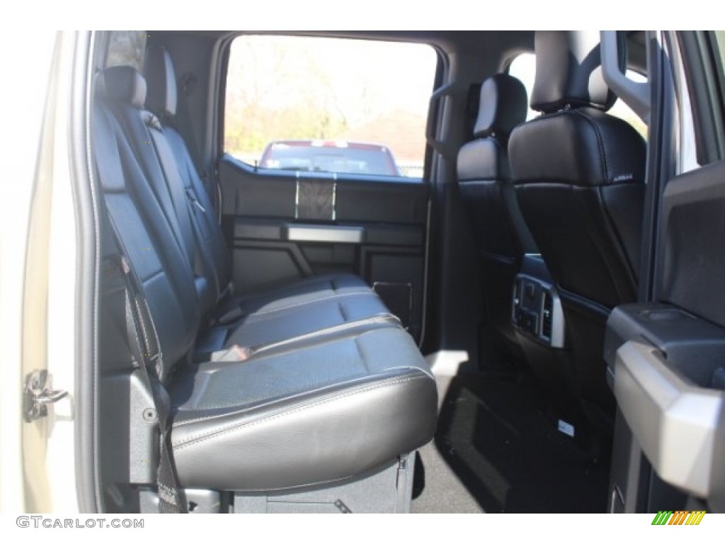 2018 F350 Super Duty Lariat Crew Cab 4x4 - White Gold / Black photo #27