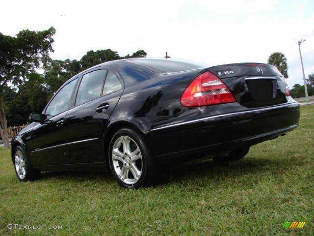 2006 E 350 Sedan - Black / Charcoal photo #14