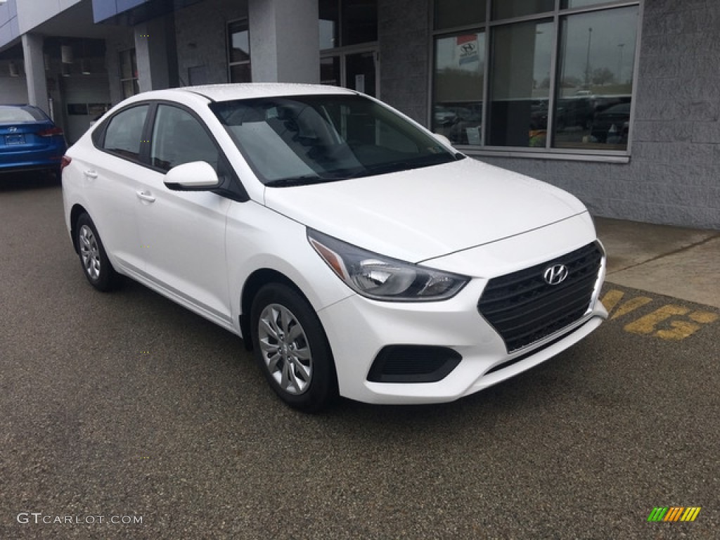 Frost White Pearl 2018 Hyundai Accent SE Exterior Photo #125713827