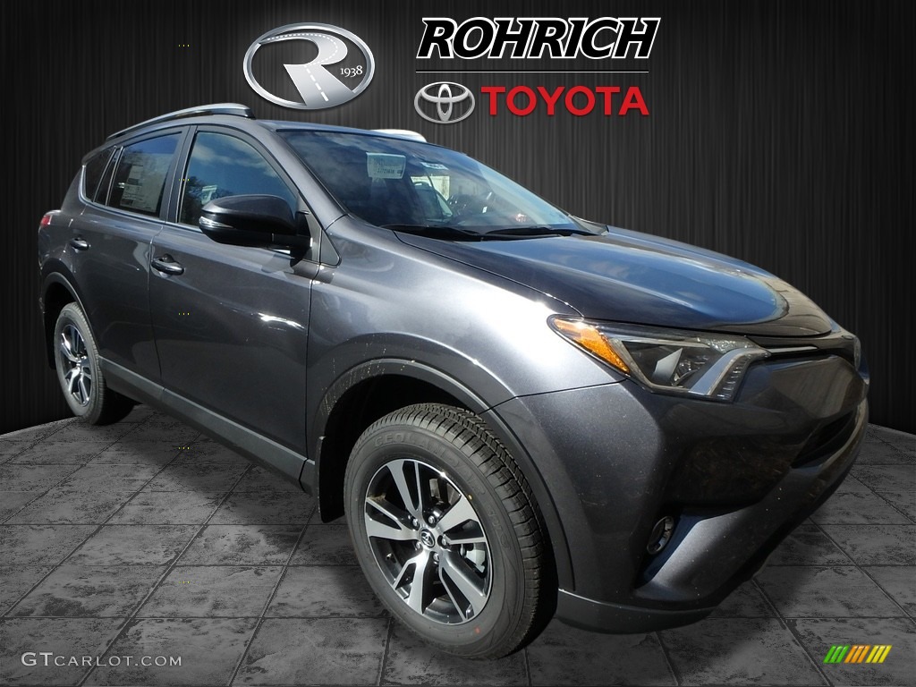 2018 RAV4 XLE - Magnetic Gray Metallic / Black photo #1