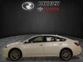 2018 Blizzard White Pearl Toyota Avalon Limited  photo #3