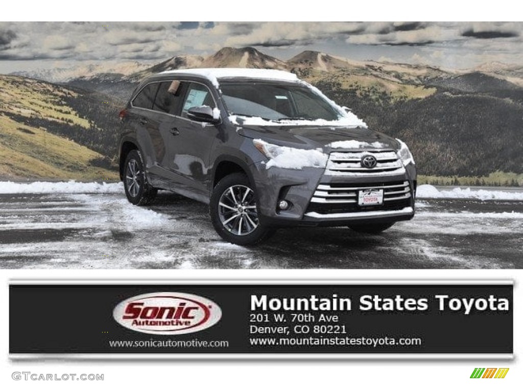 Predawn Gray Mica Toyota Highlander