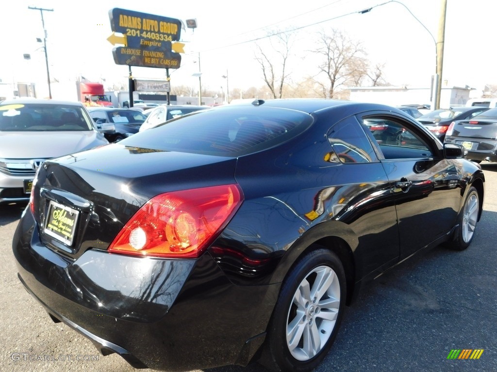 2010 Altima 2.5 S Coupe - Crimson Black / Charcoal photo #5