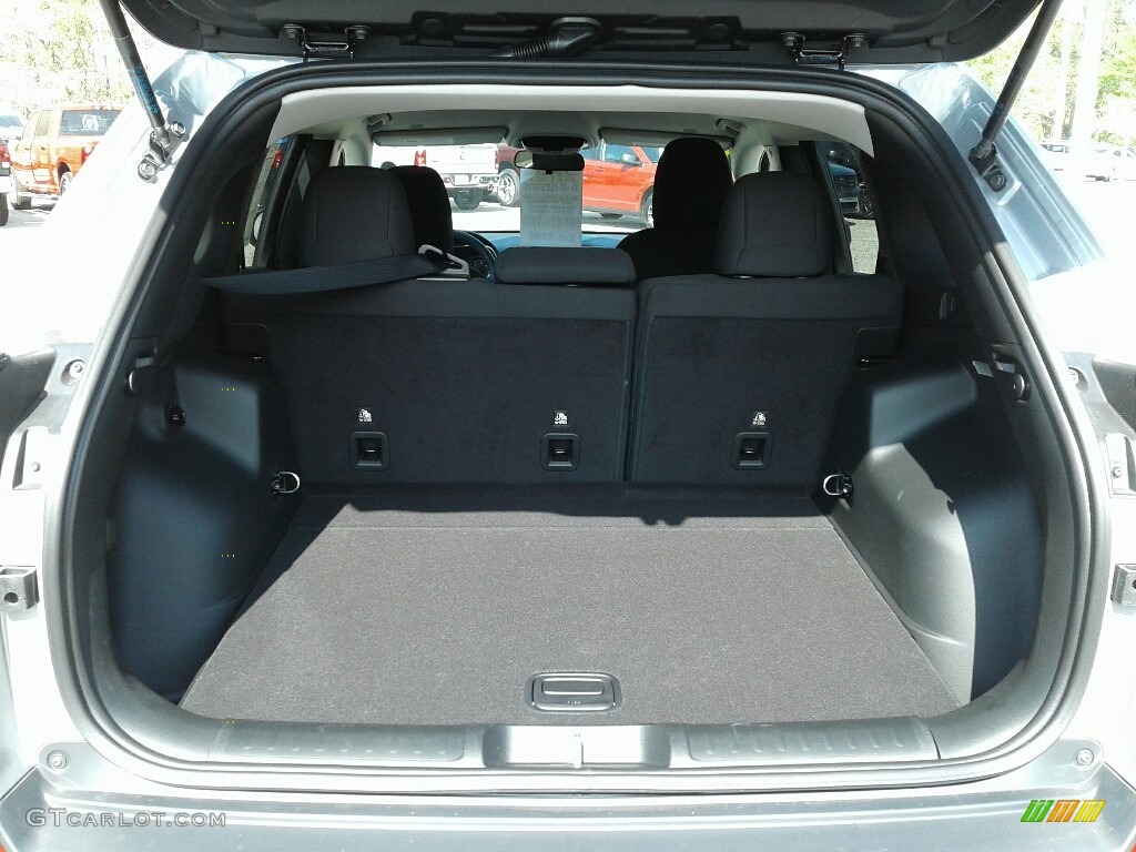 2019 Jeep Cherokee Latitude Trunk Photo #125738133