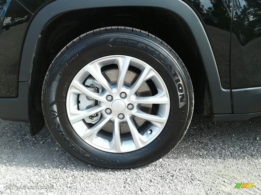 2019 Jeep Cherokee Latitude Wheel Photos