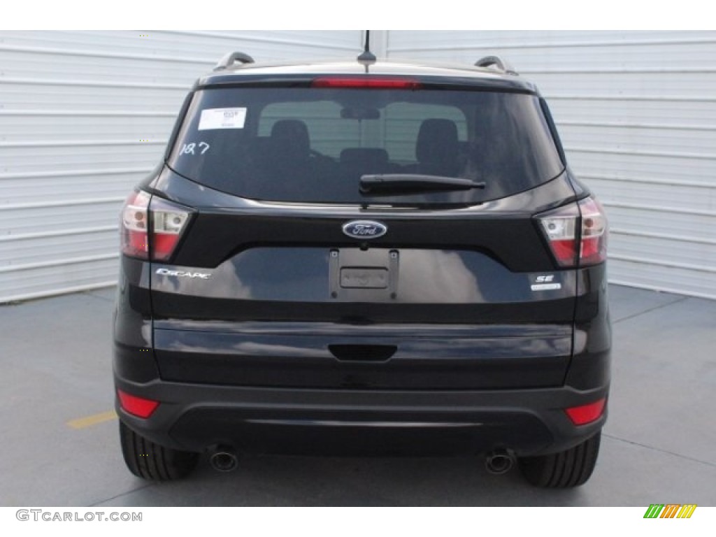 2018 Escape SE - Shadow Black / Charcoal Black photo #8