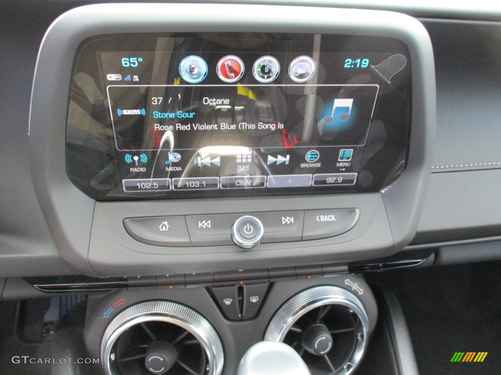 2018 Chevrolet Camaro LT Coupe Controls Photo #125741742