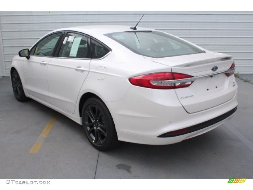 2018 Fusion SE - White Platinum / Ebony photo #7