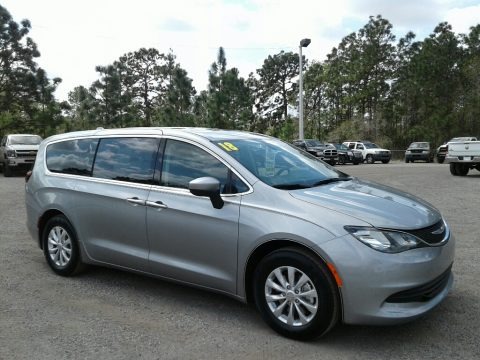2018 Chrysler Pacifica LX Data, Info and Specs