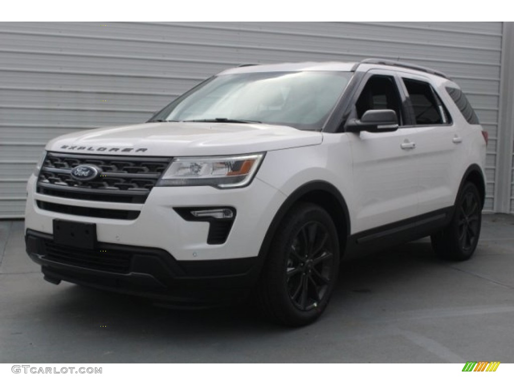 2018 Explorer XLT - White Platinum / Ebony Black photo #3