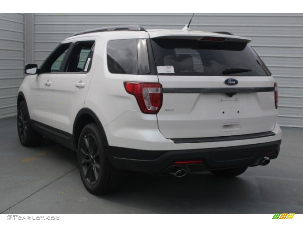 2018 Explorer XLT - White Platinum / Ebony Black photo #6