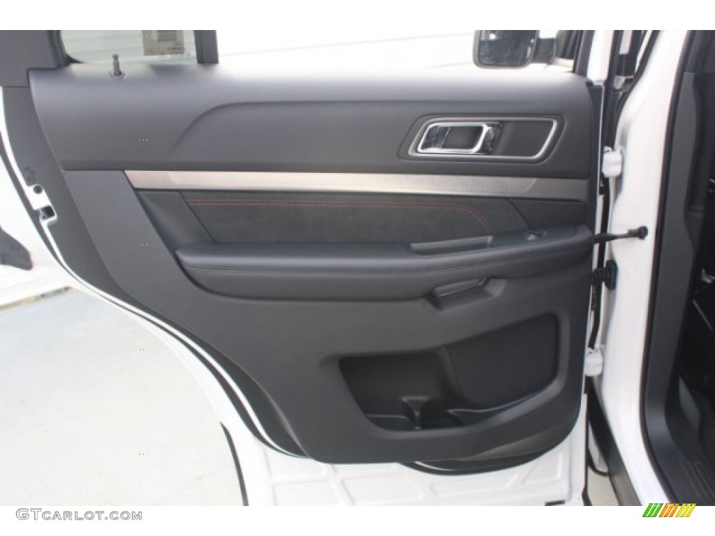 2018 Explorer XLT - White Platinum / Ebony Black photo #23