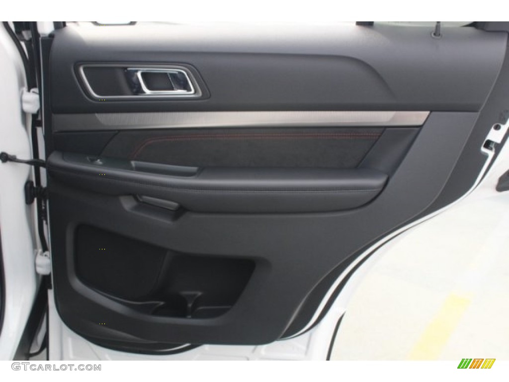 2018 Explorer XLT - White Platinum / Ebony Black photo #29