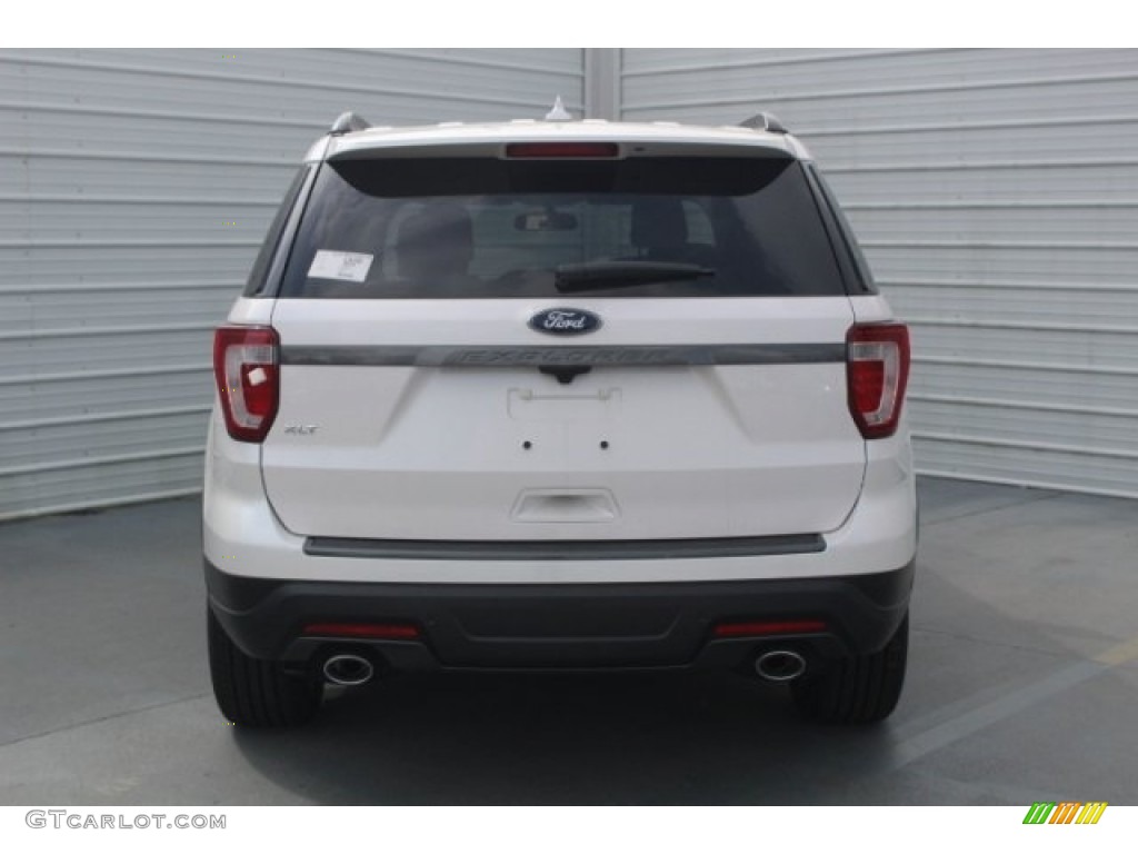 2018 Explorer XLT - White Platinum / Ebony Black photo #7