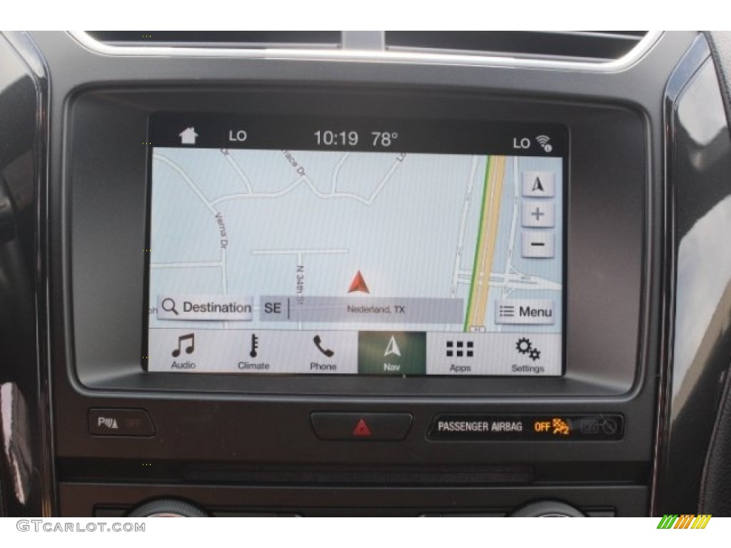 2018 Explorer XLT - White Platinum / Ebony Black photo #16