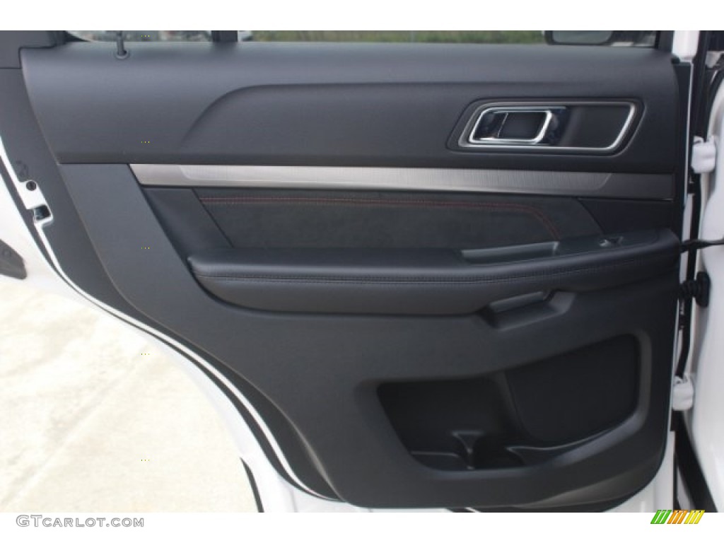 2018 Explorer XLT - White Platinum / Ebony Black photo #23