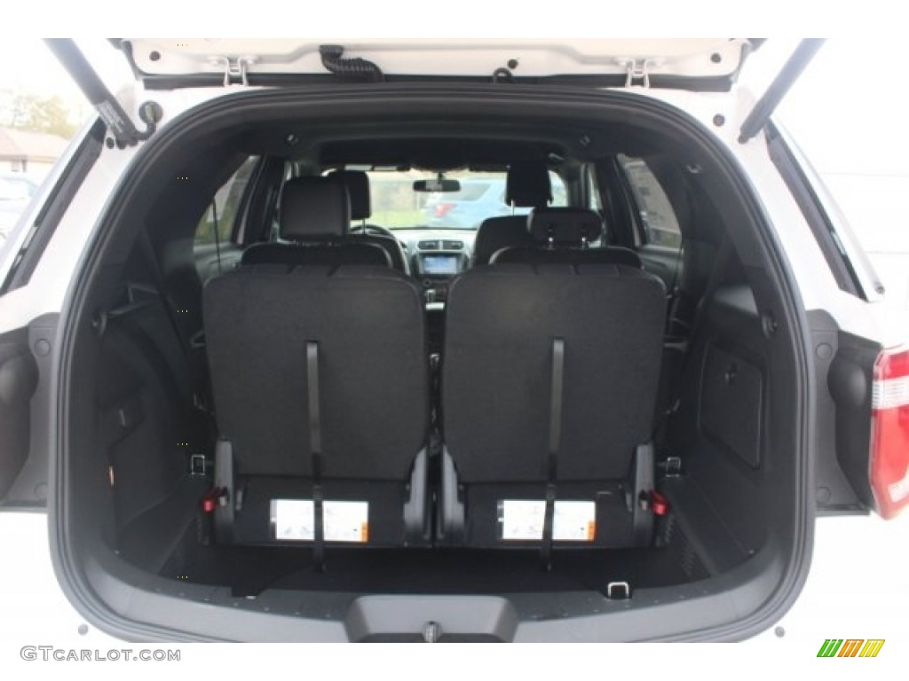 2018 Explorer XLT - White Platinum / Ebony Black photo #27