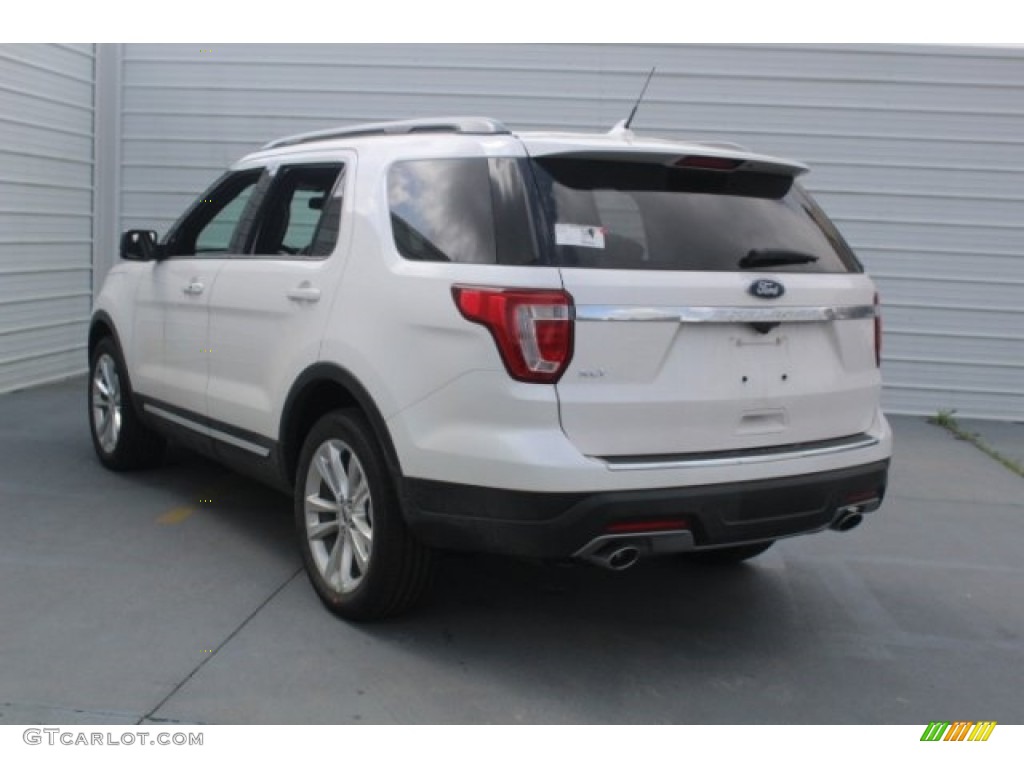 2018 Explorer XLT - White Platinum / Ebony Black photo #6