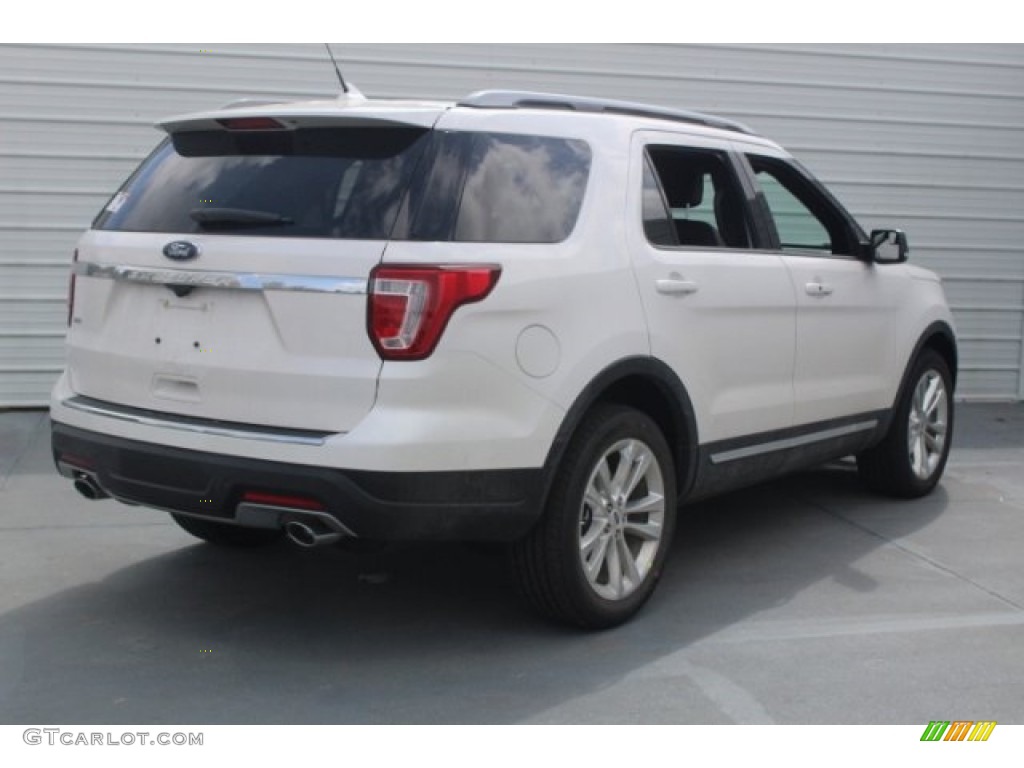 2018 Explorer XLT - White Platinum / Ebony Black photo #8