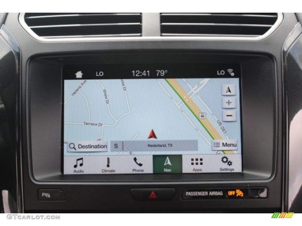 2018 Explorer XLT - White Platinum / Ebony Black photo #16