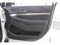 2018 White Platinum Ford Explorer XLT  photo #32