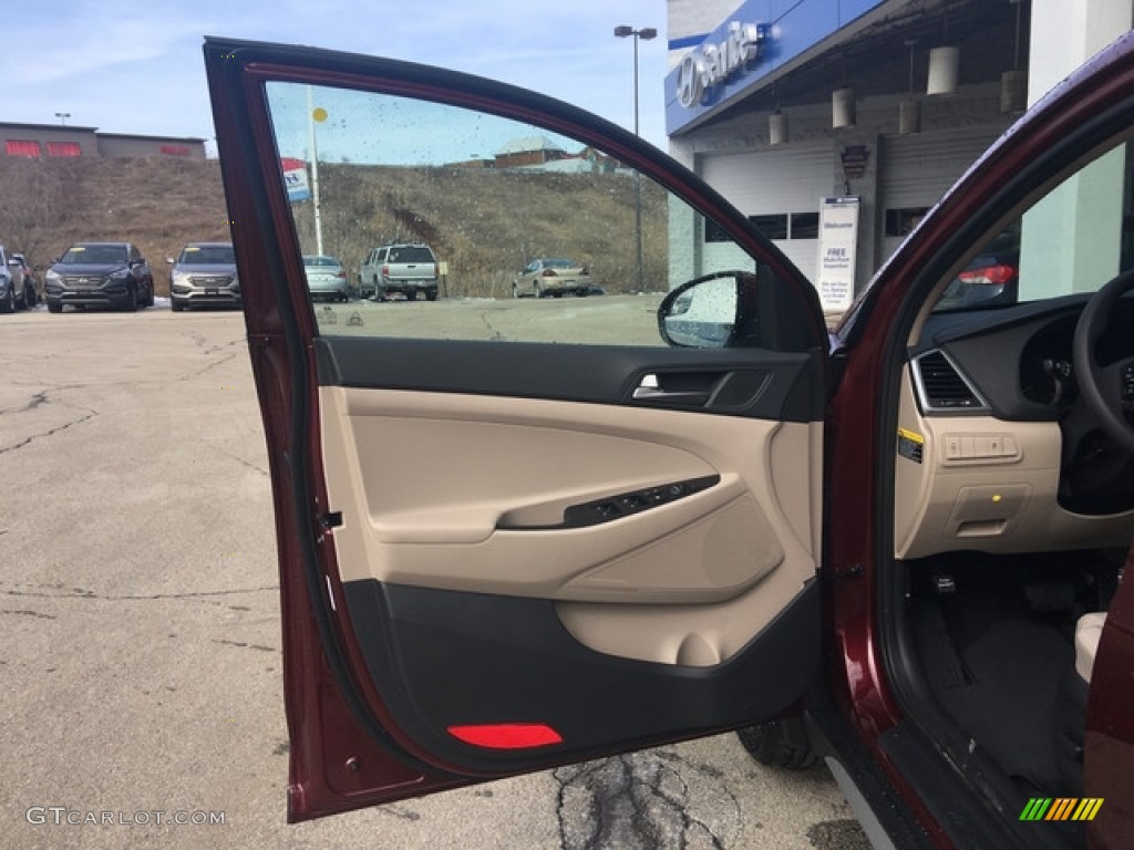 2018 Tucson SEL AWD - Ruby Wine / Beige photo #10