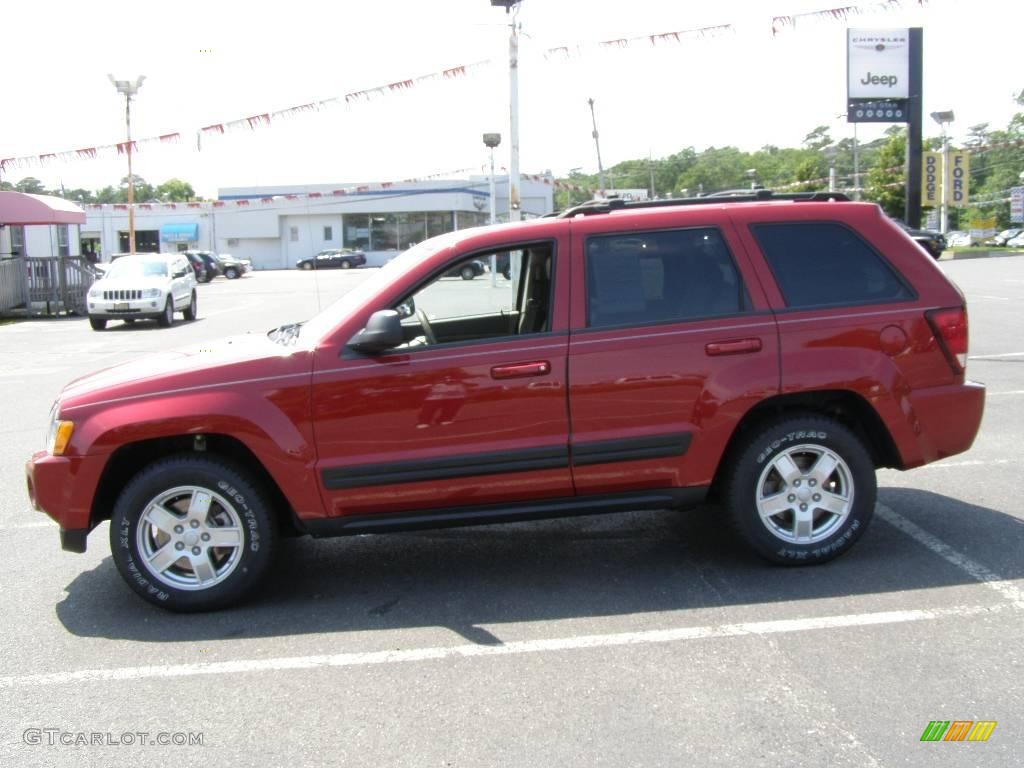 2006 Grand Cherokee Laredo 4x4 - Inferno Red Crystal Pearl / Khaki photo #3