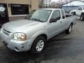 2004 Radiant Silver Metallic Nissan Frontier XE King Cab  photo #2