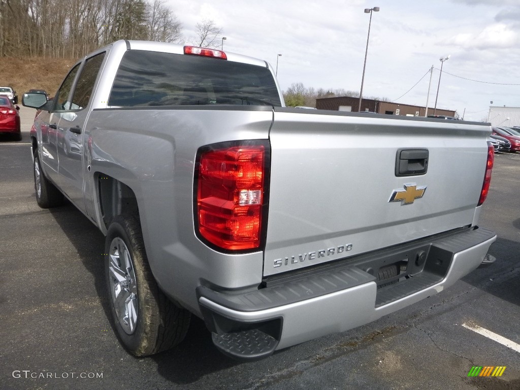 2018 Silverado 1500 Custom Crew Cab - Silver Ice Metallic / Dark Ash/Jet Black photo #3