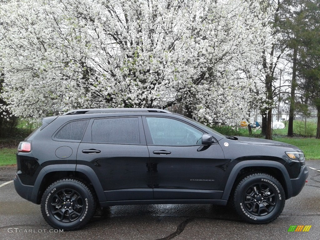 Diamond Black Crystal Pearl 2019 Jeep Cherokee Trailhawk 4x4 Exterior Photo #125759707