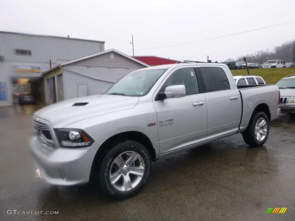 2018 1500 Sport Crew Cab 4x4 - Bright Silver Metallic / Black photo #2