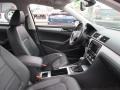 Black - Passat 2.5L SE Photo No. 18