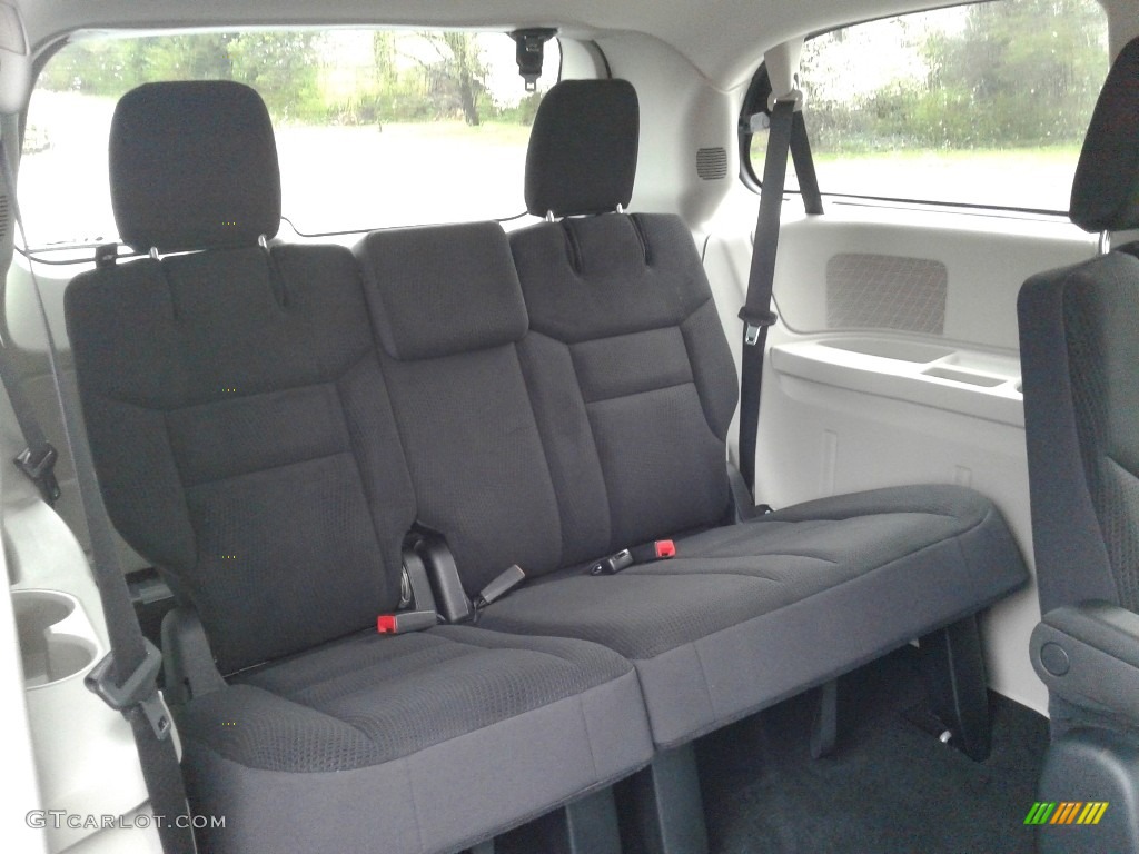 2018 Dodge Grand Caravan SE Rear Seat Photo #125766232