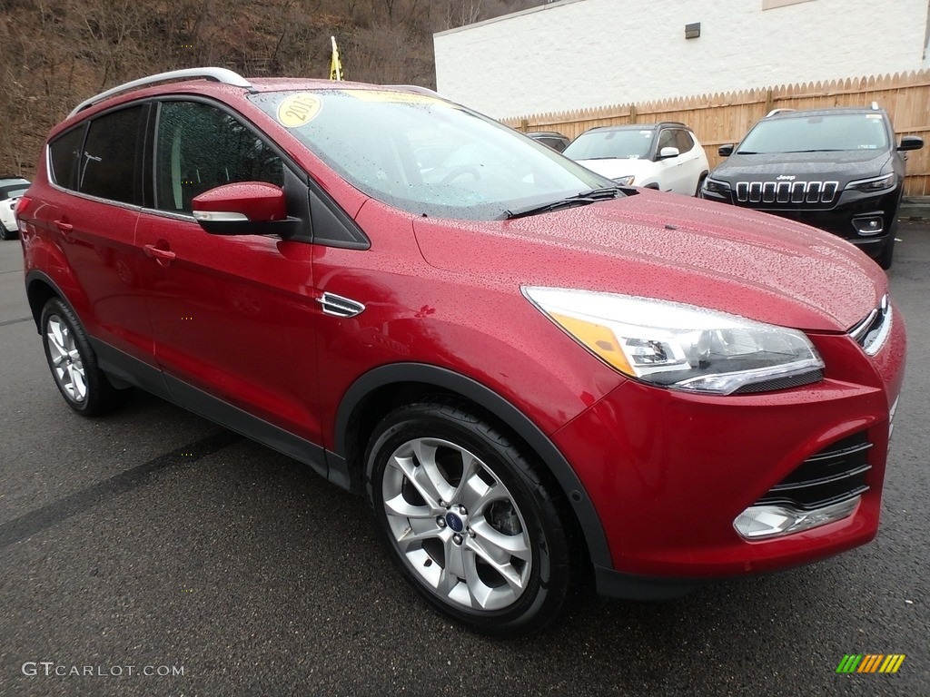 2015 Escape Titanium 4WD - Ruby Red Metallic / Charcoal Black photo #8