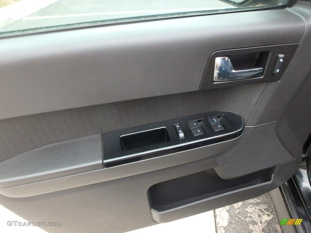 2012 Escape XLT V6 4WD - Ebony Black / Charcoal Black photo #20