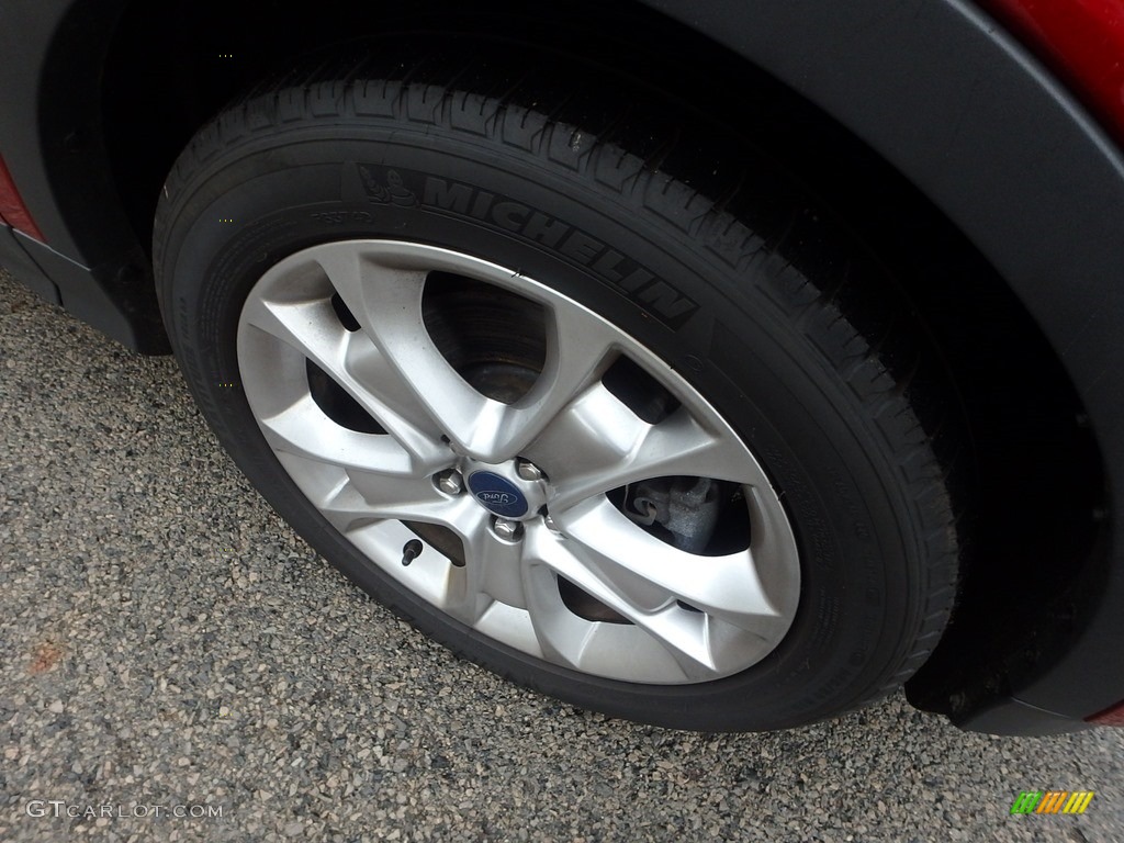 2016 Escape Titanium 4WD - Ruby Red Metallic / Medium Light Stone photo #9