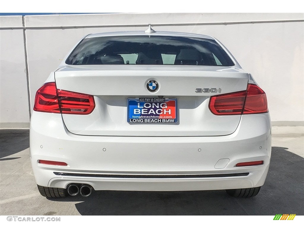 2018 3 Series 330i Sedan - Alpine White / Black photo #4
