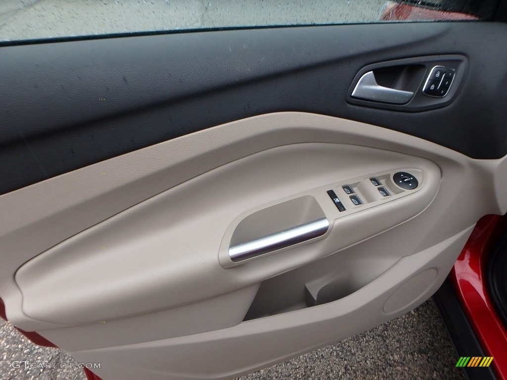 2016 Escape Titanium 4WD - Ruby Red Metallic / Medium Light Stone photo #19