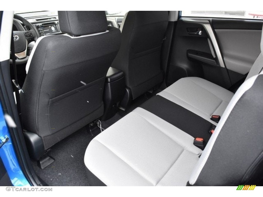 2018 RAV4 XLE - Electric Storm Blue / Ash photo #14