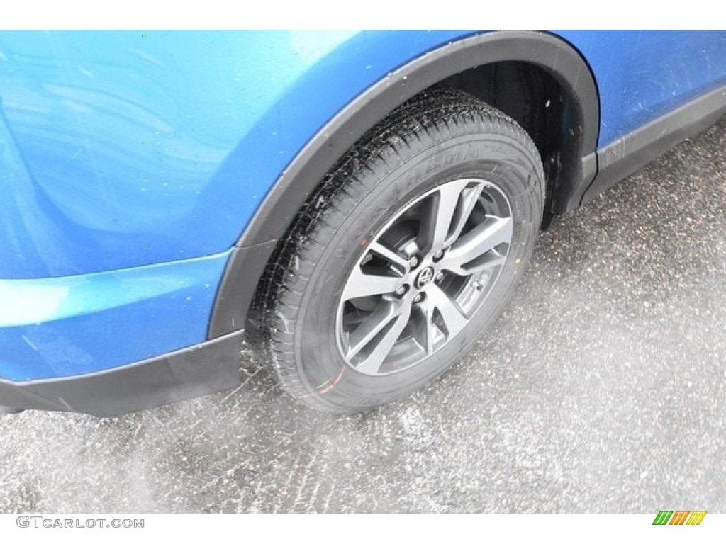 2018 RAV4 XLE - Electric Storm Blue / Ash photo #35