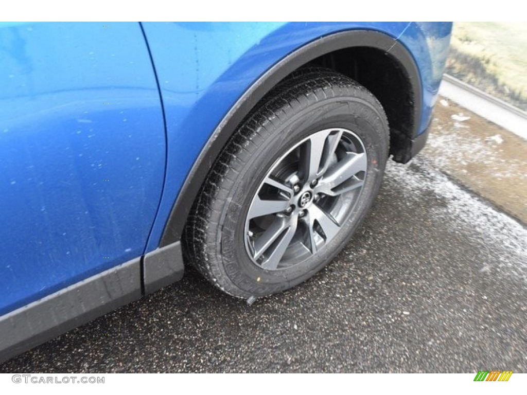 2018 RAV4 XLE - Electric Storm Blue / Ash photo #36