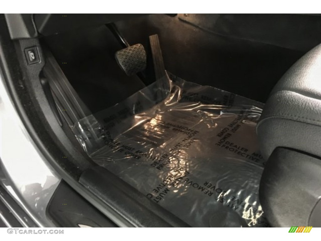 2015 5 Series 528i Sedan - Space Gray Metallic / Black photo #21