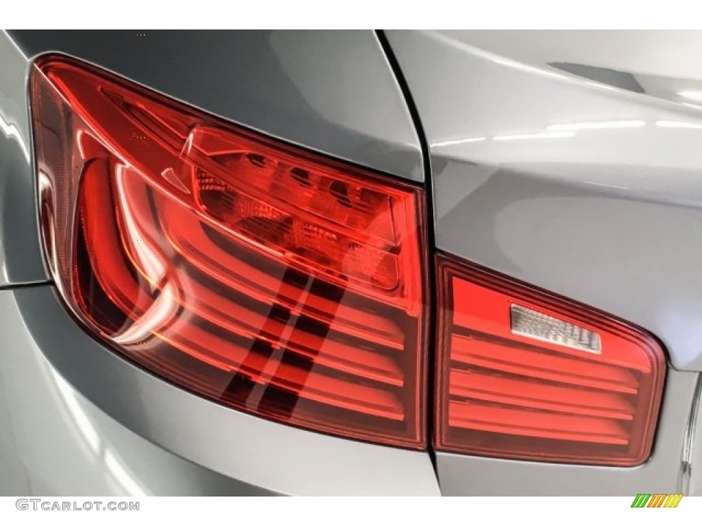 2015 5 Series 528i Sedan - Space Gray Metallic / Black photo #31