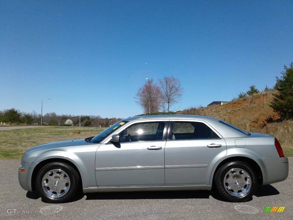 Satin Jade Pearlcoat Chrysler 300
