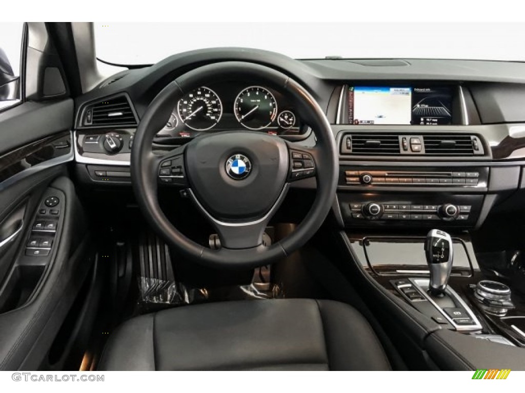 2015 5 Series 528i Sedan - Dark Graphite Metallic / Black photo #4