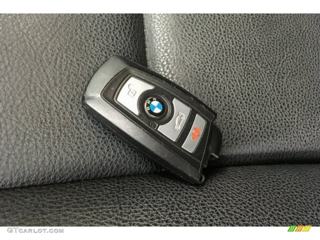 2015 5 Series 528i Sedan - Dark Graphite Metallic / Black photo #11