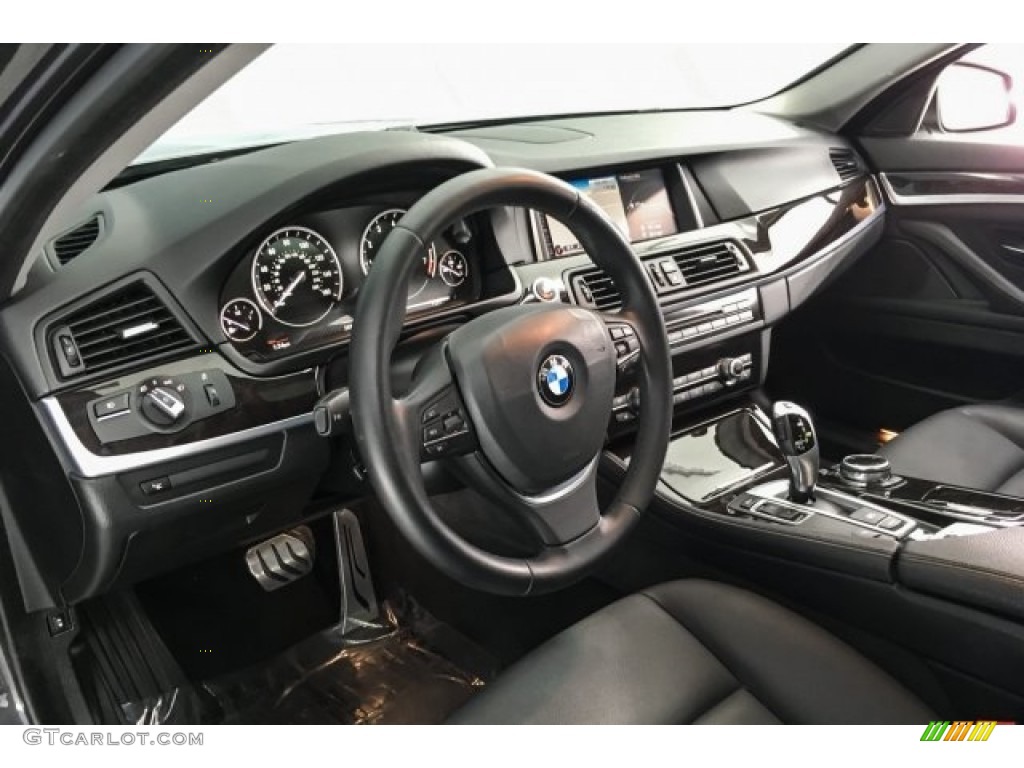 2015 5 Series 528i Sedan - Dark Graphite Metallic / Black photo #19