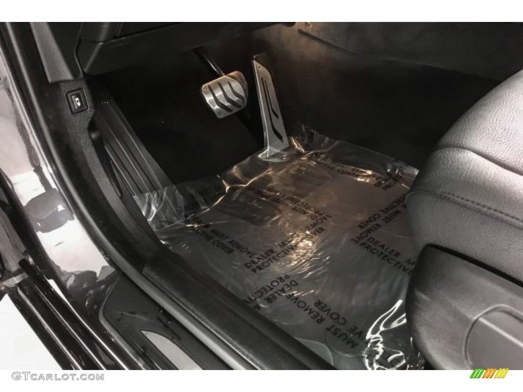 2015 5 Series 528i Sedan - Dark Graphite Metallic / Black photo #20