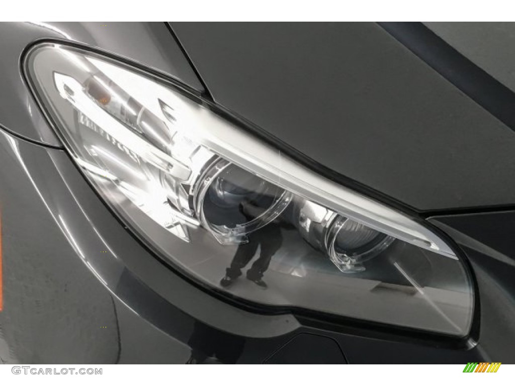 2015 5 Series 528i Sedan - Dark Graphite Metallic / Black photo #28